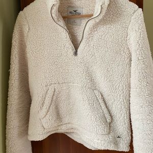 hollister quarter-zip white fuzzy fleece